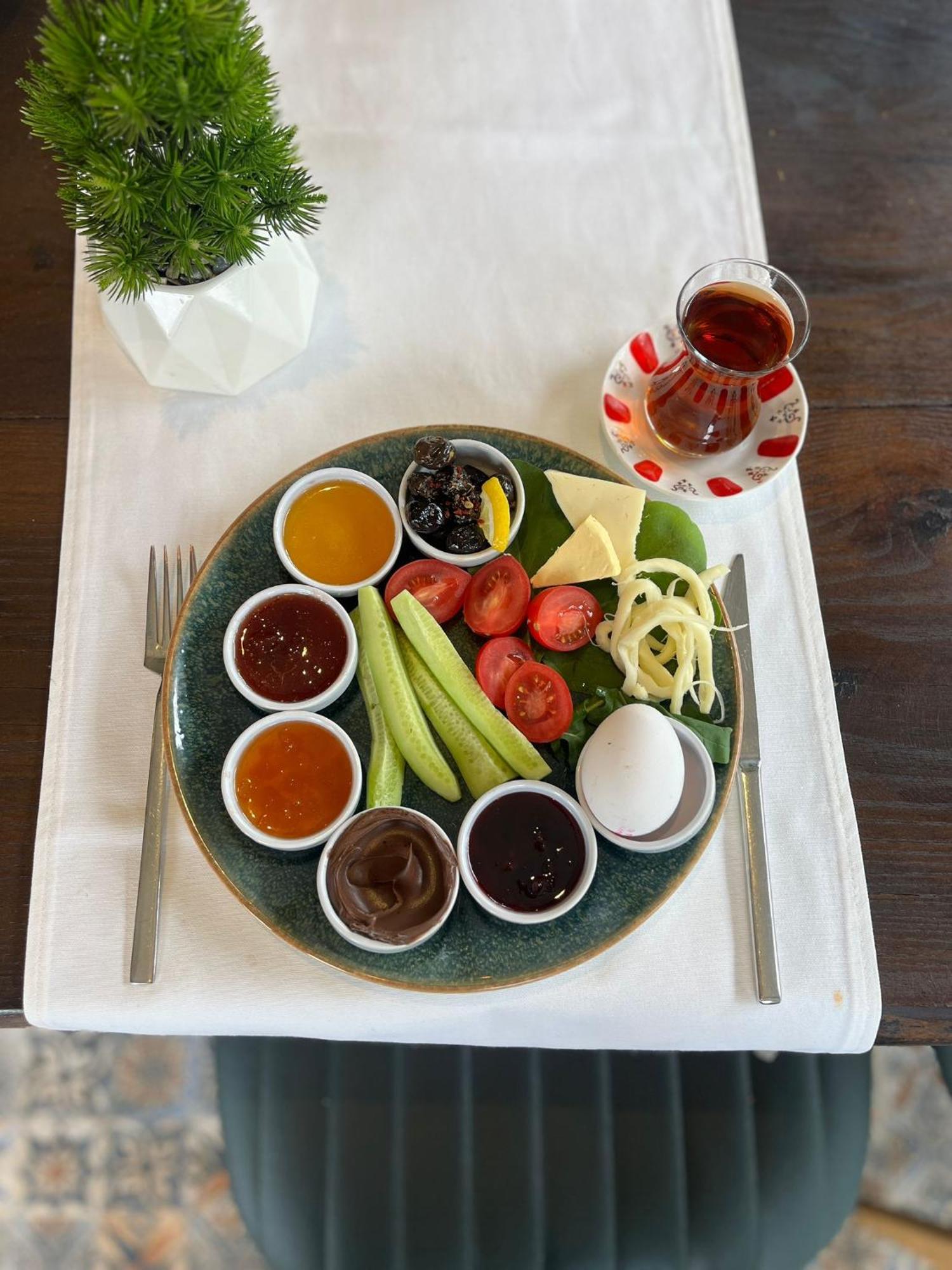 Bohem Bed & Breakfast 3*